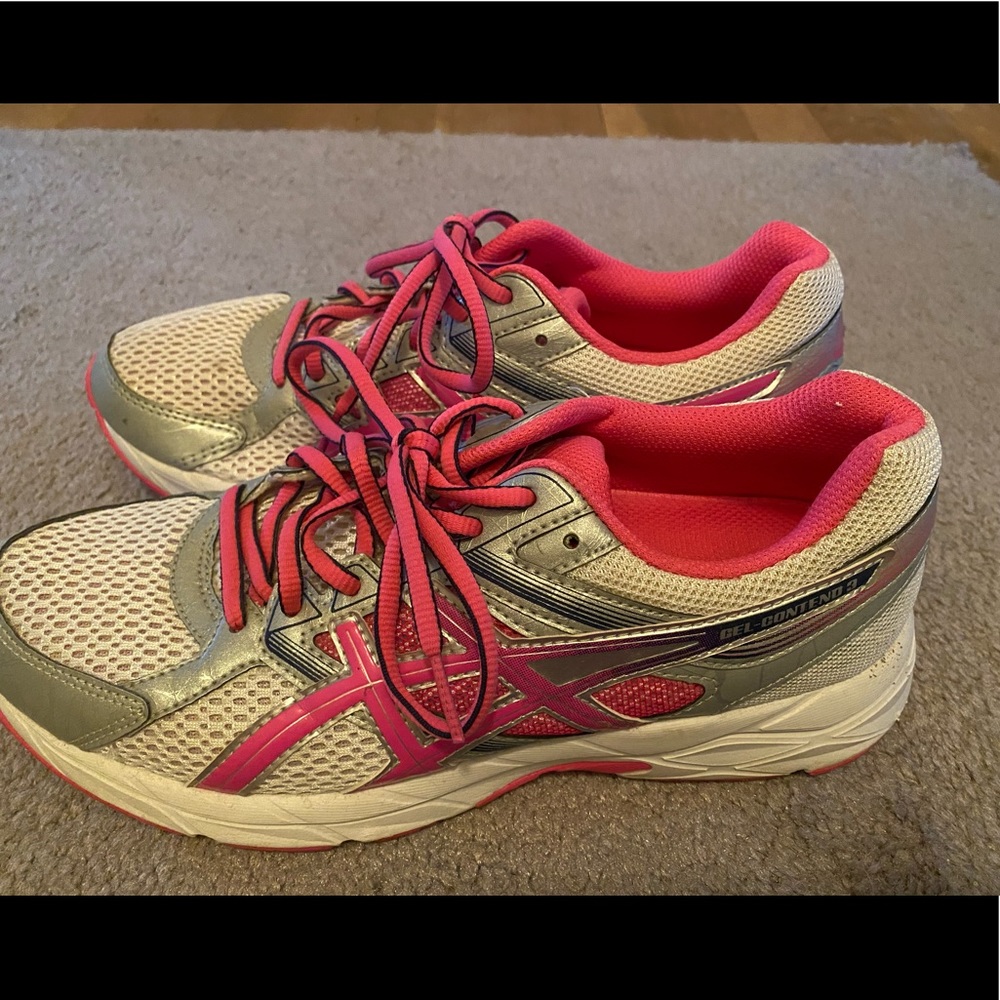 ASICS women’s gel contend 3 sneaker